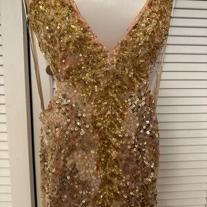 Elegant Gold Sequin Dress
